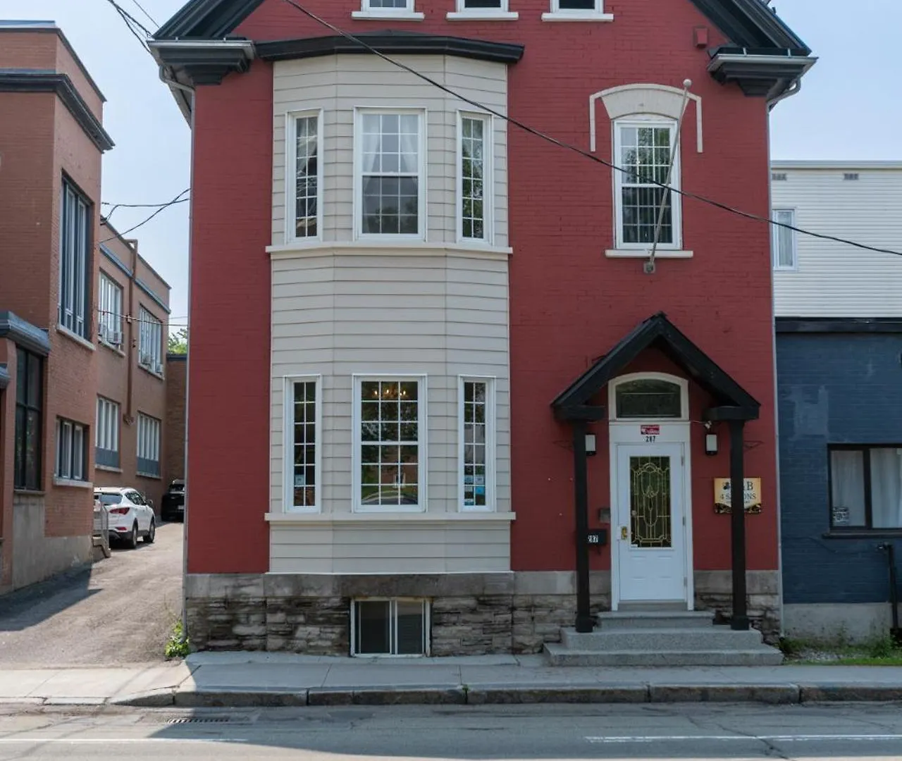 Bed & Breakfast Les 4 Saisons Bed and Breakfast Québec